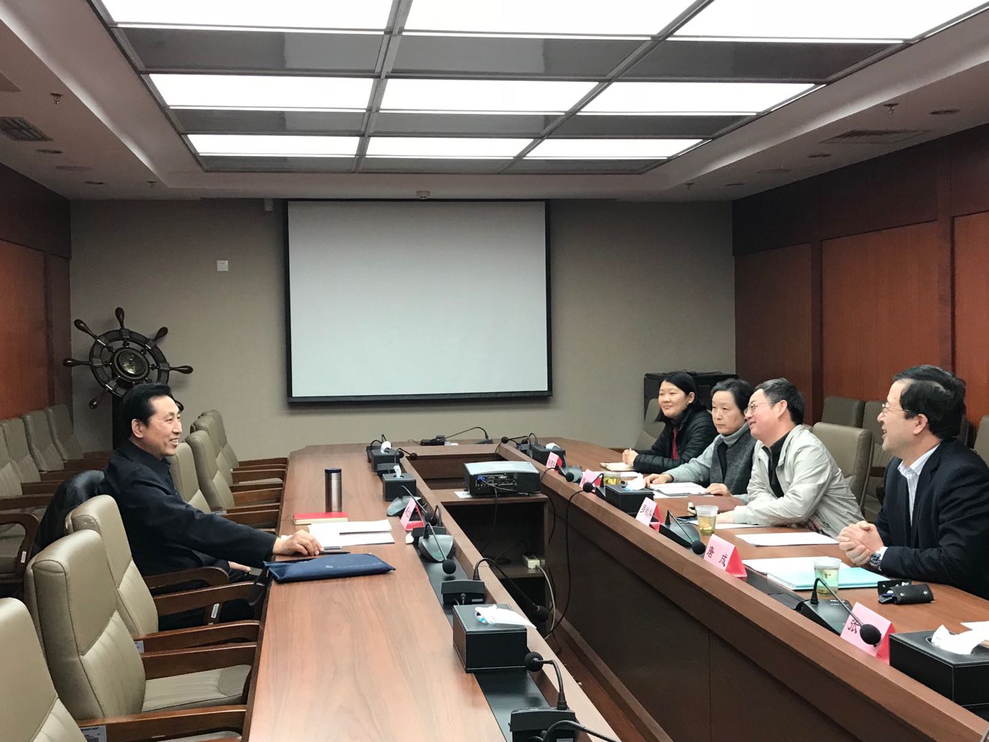 朱光沛同志到中国物品编码中心调研指导协会党建工作
